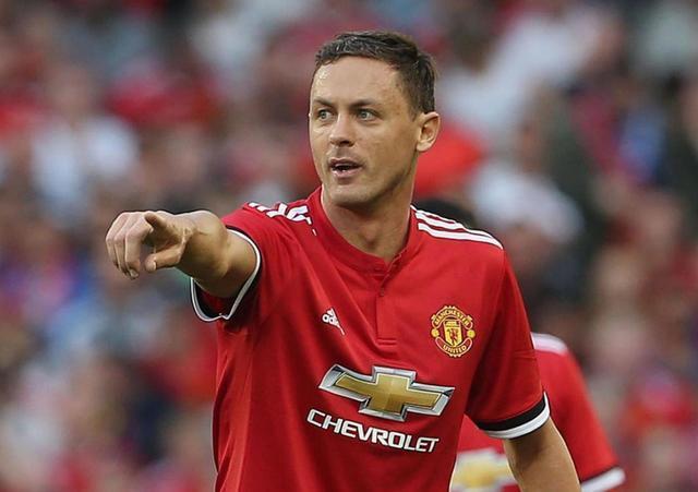 洲足坛的高 洲足坛的高