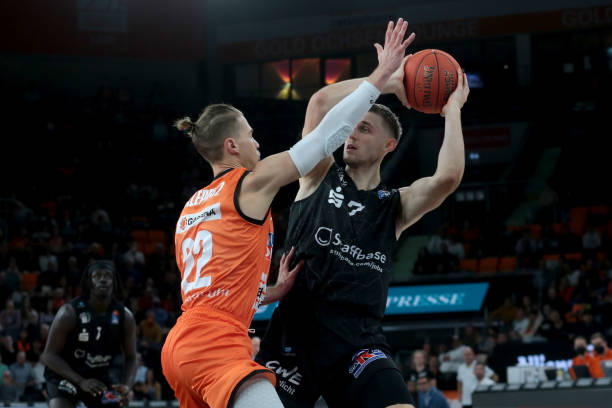 何应对挑战 何应对挑战